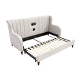 Moderne slaapbank met USB-oplaadpoort en uitklapbaar bed